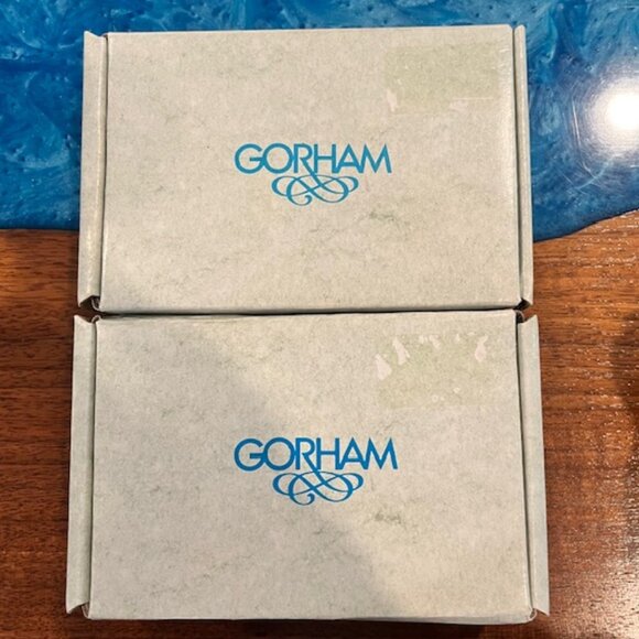 Set of (8) Gorham Vintage Ivory Porcelain and Gold Napkin Rings with Box - Picture 6 of 6